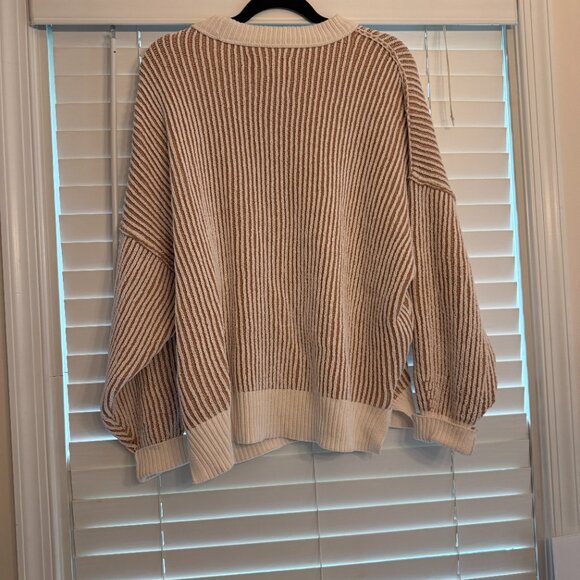 Aerie Beyond Chenille Cream and Tan Knit Sweater (Size: M) - Picture 4 of 4